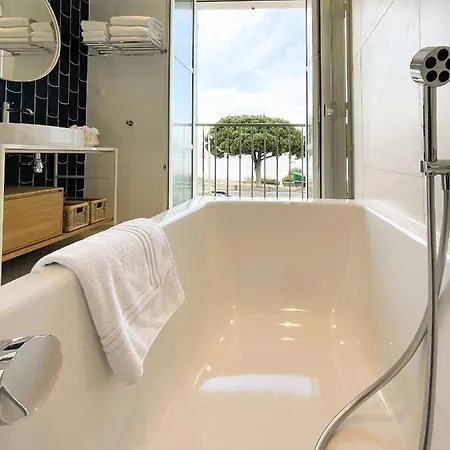 Le Mouillage Hotel 4*