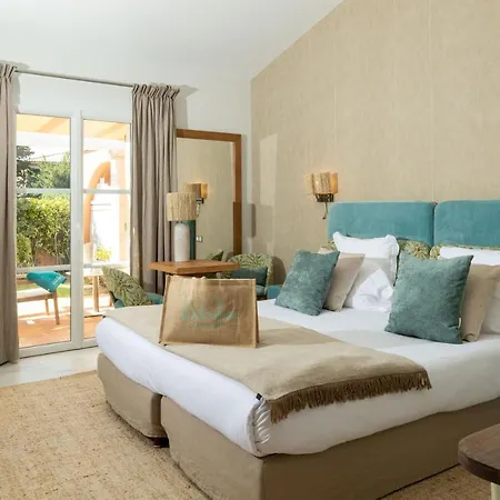 Hotel Le Mouillage 4*