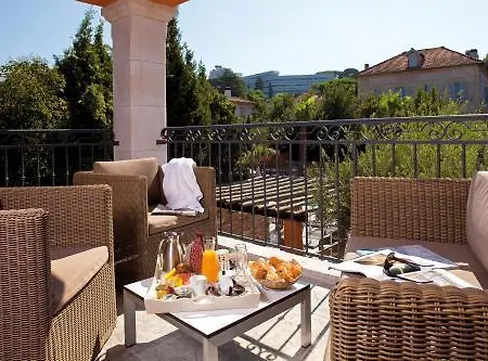 Le Mouillage Hotel