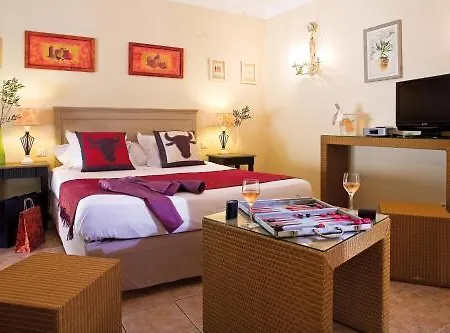 Le Mouillage Hotel 4*
